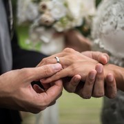 Jangan Abaikan, 11 Tanda Kamu Harus 'Stop the Wedding!'