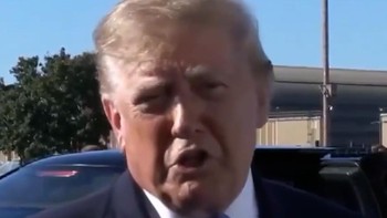 Trump Respons Kritik Pedas Obama soal Renovasi Gedung Putih