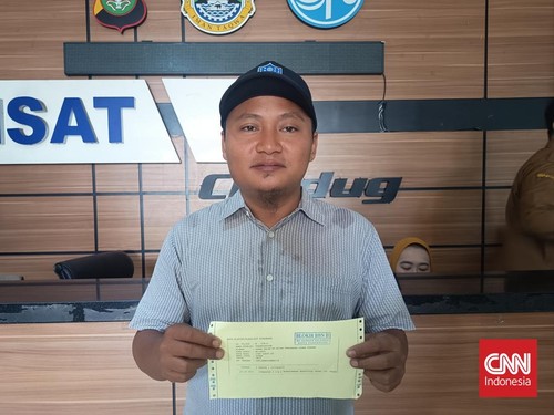 Mekanik Bengkel di Tangerang, Yudariansyah yang ditagih penunggakan pajak mobil McLaren sebesar Rp137 juta oleh Samsat Ciledug, ternyata merupakan masyarakat kelompok Desil 3 atau kategori warga di bawah sejahtera.