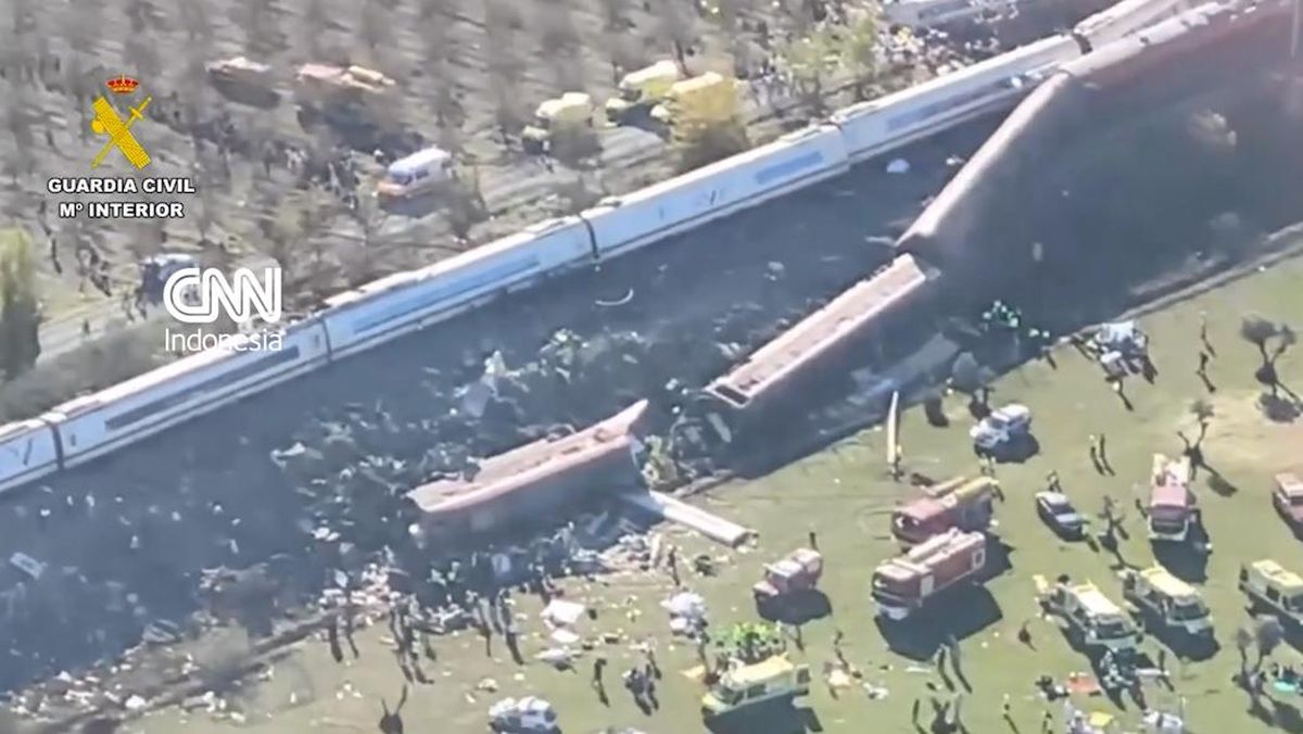 Dua Kereta Bertabrakan di Spanyol, 30 Orang Tewas