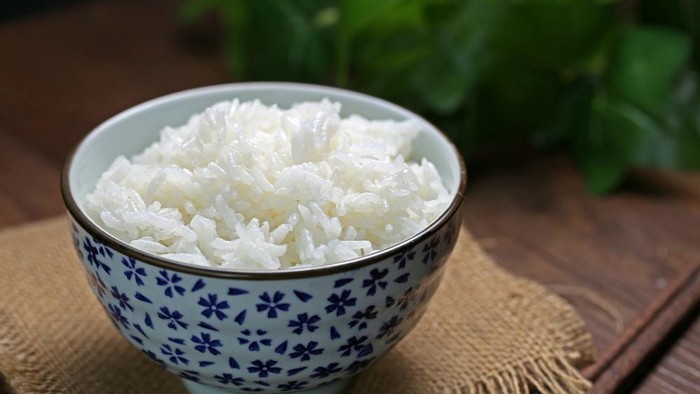5 Cara Memasak Nasi Pulen dan Harum ala Restoran Jepang di Rumah