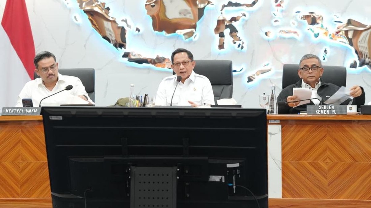 Mendagri Pantau Progres Pemulihan Infrastruktur Pascabencana Sumatera