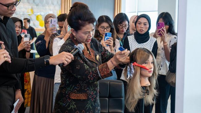LOréal Indonesia Berdayakan Perempuan Lewat Pendidikan Kecantikan