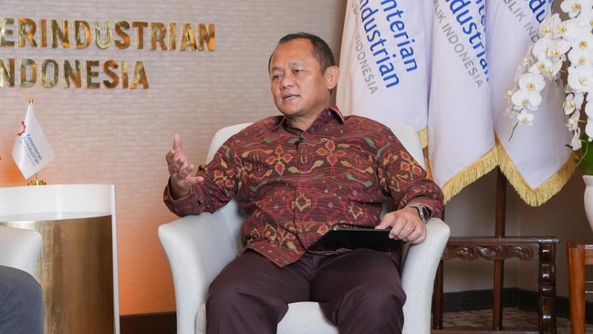 Menperin M Sarmuji