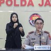 Polda Jatim menyelidiki dugaan penangkapan AKBP Edy Herwiyanto terkait penyalahgunaan wewenang dan praktik premanisme. Proses konfirmasi masih berlangsung.
