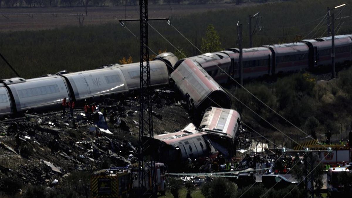 Spanyol Berkabung 3 Hari Usai Tabrakan Kereta Cepat Tewaskan 68 Orang