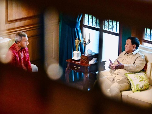 Presiden Republik Indonesia Prabowo Subianto menerima kunjungan Menteri Luar Negeri Singapura Vivian Balakrishnan di Hambalang, pada Rabu (28/10) sore.