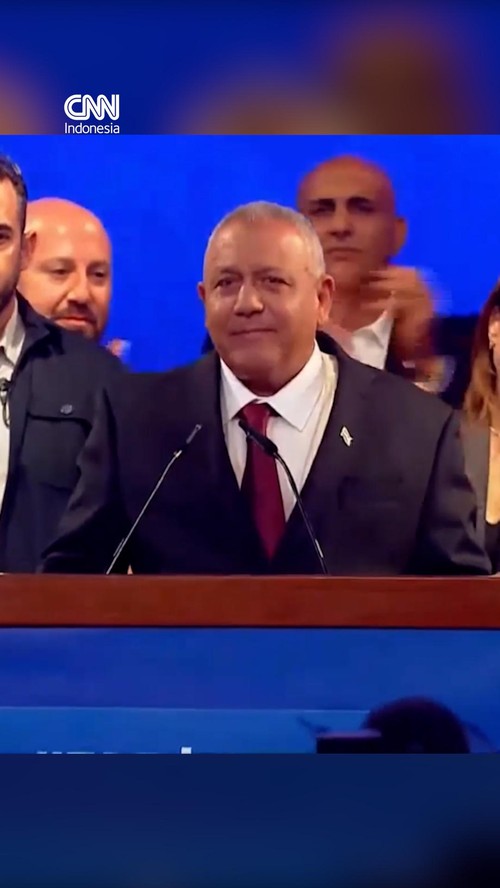 Mantan kepala militer Israel Gadi Eisenkot bersuara usai perolehan suara exit poll sementara menunjukkan bloknya unggul dari koalisi Perdana Menteri petahana Benjamin Netanyahu.