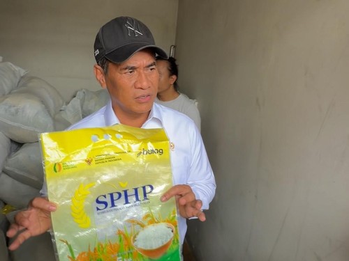 Menteri Pertanian Andi Amran Sulaiman mengungkap dugaan pengoplosan 600 ton beras subsidi yang dijual sebagai beras premium seharga Rp17 ribu per kilogram (kg).