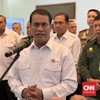 Menteri Pertanian merangkap Kepala Badan Pangan Nasional (Bapanas) Andi Amran Sulaiman mencopot delapan pejabat di lingkungan Perum Bulog dan Bapanas menyusul kasus dugaan pengoplosan beras subsidi program Stabilisasi Pasokan dan Harga Pangan (SPHP)