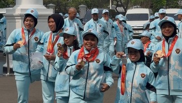 Berita Panas dari Dunia Sport CNN : Prabowo Serahkan Bonus Atlet Asian Games dan Asian Para Games Sore Ini