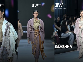 Glashka menghadirkan sulaman bunga yang jadi inti dari koleksi kali ini, setiap busana dirancang agar luwes dikenakan dalam berbagai kesempatan./Foto: Instagram/jfwofficial