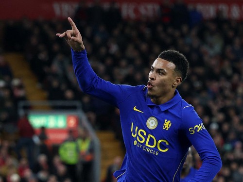 Chelsea's English midfielder #17 Morgan Rogers celebrates scoring the team's first goal during the English League Cup fourth round football match between Liverpool and Chelsea at Anfield in Liverpool, north west England on October 28, 2026. (Photo by