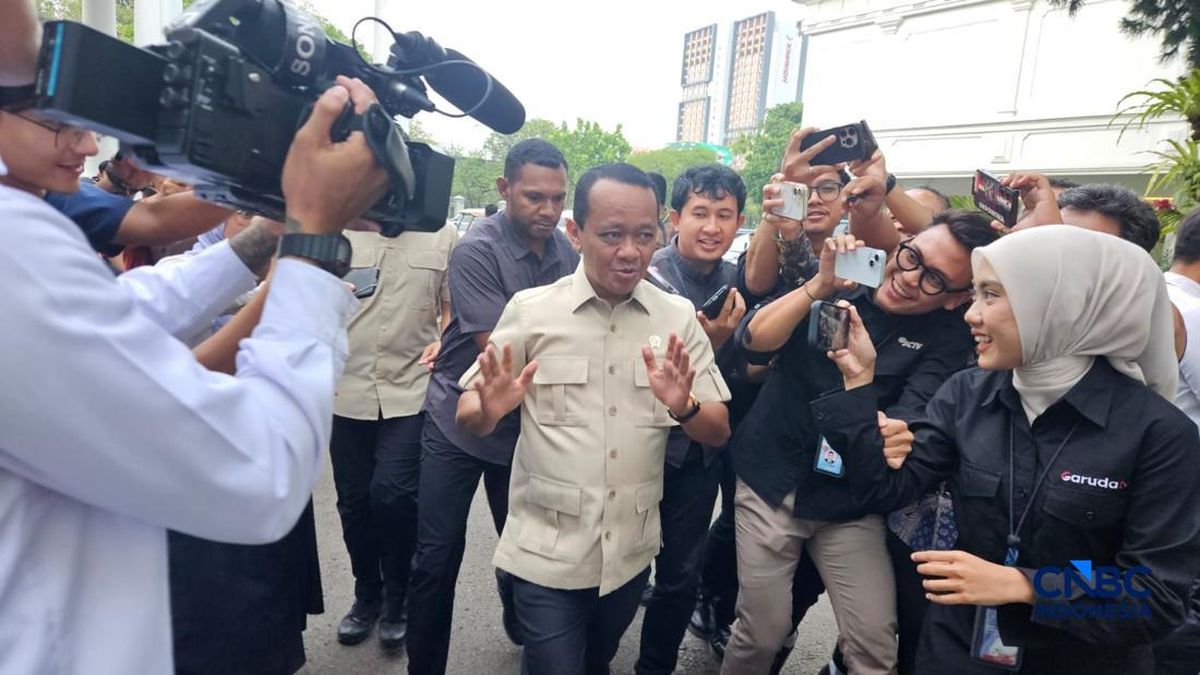 Tiba-Tiba Bahlil Merapat ke Istana Sore Ini, Bahas Apa?