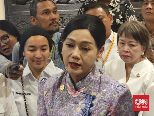 Otoritas Jasa Keuangan (OJK) telah menerima denda dari tiga emiten yang salah satunya terlibat dalam praktik manipulasi pasar atau istilah populernya adalah goreng saham.Ketua Dewan Komisioner OJK Friderica Widyasari Dewi mengatakan ketiga perusahaan