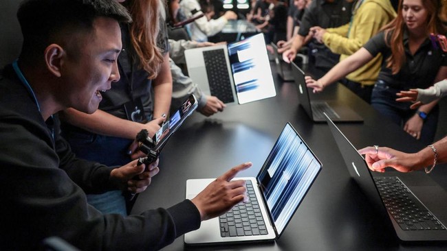 Peluncuran MacBook Pro Baru