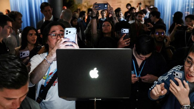 Peluncuran MacBook Pro Baru