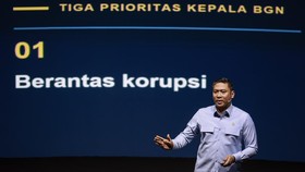 Kepala Badan Gizi Nasional (BGN) Sudaryono menyampaikan perkembangan pelaksanaan program Makan Bergizi Gratis (MBG) serta capaian kinerja BGN selama 100 hari kerja terakhir di Jakarta, Kamis (29/10/2026). Kepala BGN mengatakan telah menyalurkan 58 ju