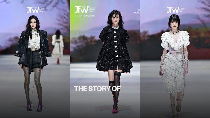 The Story Of, siluet yang ekspresif serta detail-detail yang halus hadir dalam perayaan feminitas ini. Aksen tali-temali dan aksesori manik-manik turut menghadirkan estetika bohemian modern./Foto: Instagram/jfwofficial