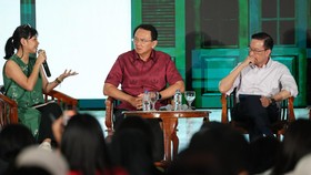 Ekonom senior, Thomas Trikasih Lembong atau Tom Lembong hadir di peringatan 98 Sumpah Pemuda yang digelar DPP PDIP pada Rabu (28/10).
