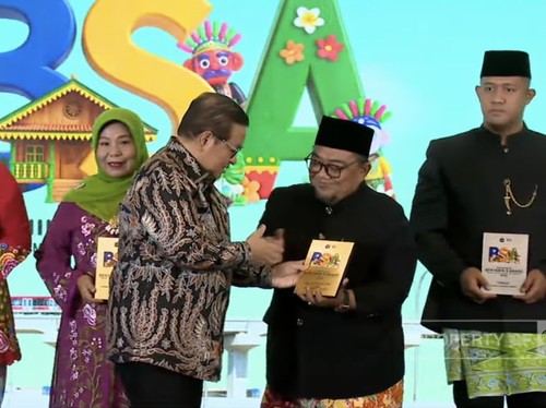 Anugerah Benyamin S Award 2026 di Jakarta, Jumat, 30 Oktober 2026. Lurah Sukabumi Utara, Ali Syahidin.