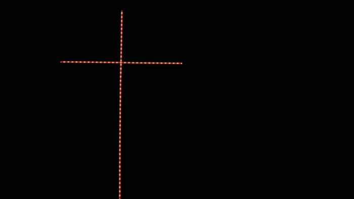 Arti Simbol Salib Merah yang Dibawa di Unjuk Rasa