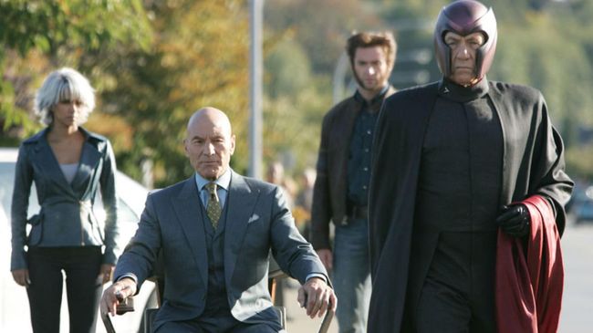Halle Berry, Patrick Stewart, Ian McKellen, dan Hugh Jackman dalam X-Men: The Last Stand (2006).