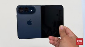 iPhone Duo resmi dirilis di Indonesia, Jumat (30/10).