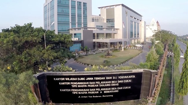 Kantor Bea Cukai Semarang