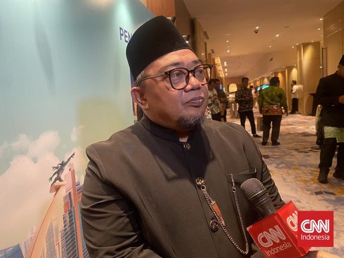 Lurah Sukabumi Utara Ali Syahidin berhasil memenangkan kelurahan dengan kategori sejahtera dalam Benyamin S Award 2026.