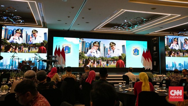 Suasana Acara penganugerahan Benyamin S Award 2026 di salah satu hotel di Jakarta, Jumat (30/10). 10 kelurahan yang menjadi finalis Benyamin S Award 2026 yakni, Kelurahan Kebon Sirih, Kelapa Gading Timur, Srengseng, Sukabumi Utara, Taman Sari, Kebon