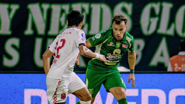 Persebaya menjamu Persijap pada pekan kedelapan Super League 2026/2027 di Stadion Gelora Bung Tomo, Jumat (30/10) malam.