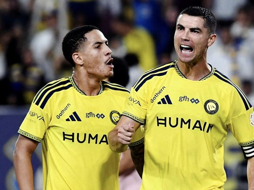 Ronaldo Hattrick, Kurang 15 Gol dari Cetak Rekor 1.000 Gol