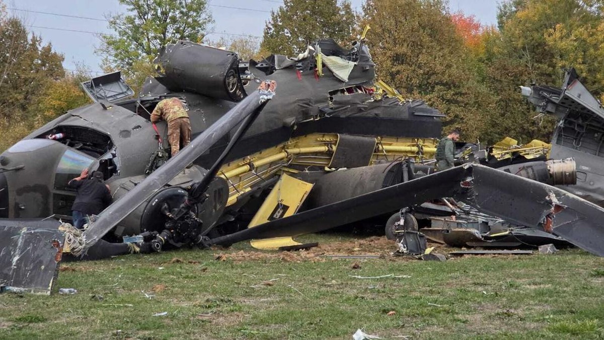 Remuk Total, Helikopter Militer Jatuh dan Hancur Berkeping-keping
