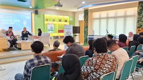 Anggota Dewan Perwakilan Daerah Republik Indonesia (DPD RI) Provinsi Banten, Ade Yuliasih, mengajak kalangan akademisi dan mahasiswa untuk meningkatkan pemahaman mengenai kedudukan, tugas, fungsi, dan kewenangan DPD RI dalam sistem ketatanegaraan Ind