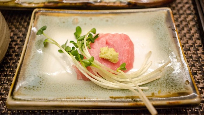 Kenapa wasabi dimakan bersama sushi dan sashimi?