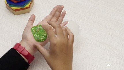 Yuk! Bikin Chrunchy Slime Untuk Anak