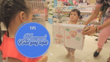 Tips Mencari Kado untuk Bayi Baru Lahir