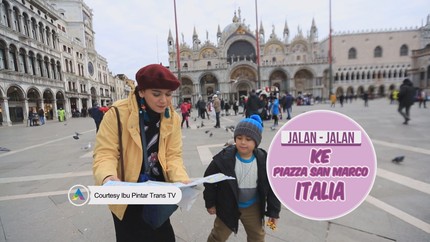 Jalan-jalan ke Piazza San Marco Italia