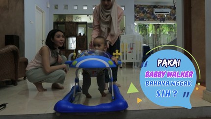Amankah Baby Walker untuk Bayi Belajar Jalan?
