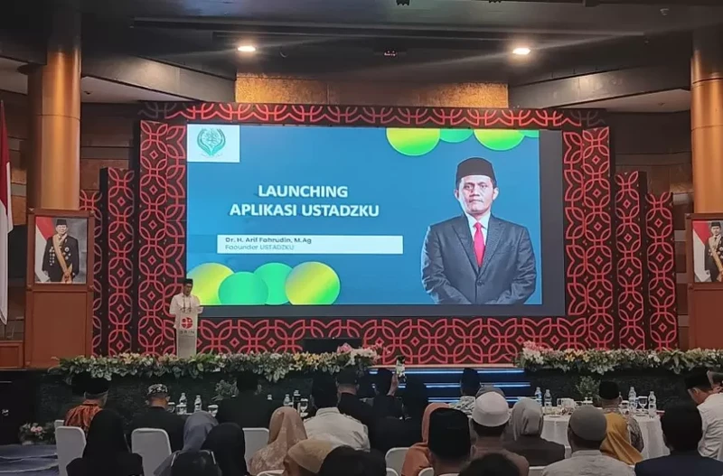 PELUNCURAN APLIKASI USTADZKU PERMUDAH UMAT CARI PENCERAMAH BERKUALITAS